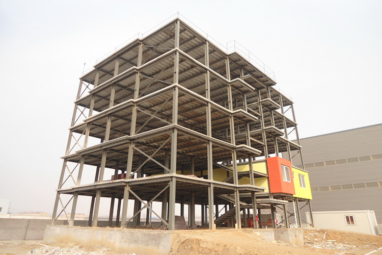 ch&acirc;ssis en acier