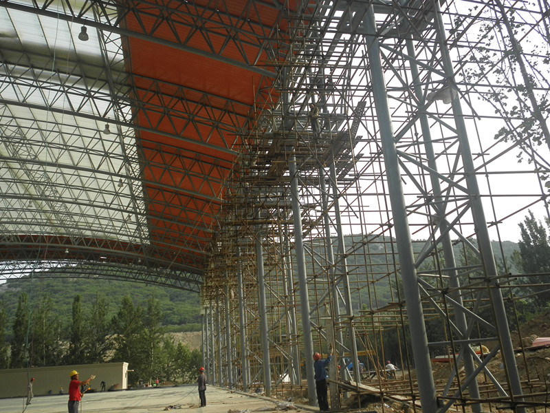 ch&acirc;ssis en acier