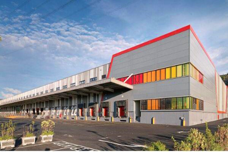 entrep&ocirc;t de zone sans tarif