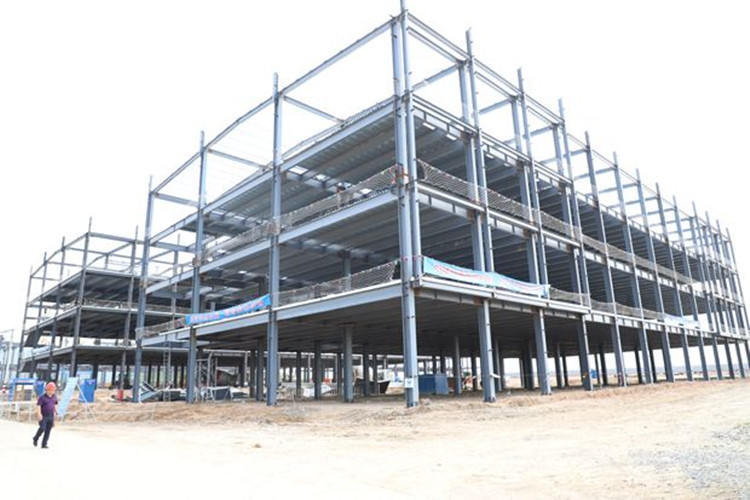 Nouveau bâtiment en acier préfabriqué pour l'entrepôt Structure en acier