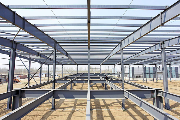 structure de cadre en m&eacute;tal