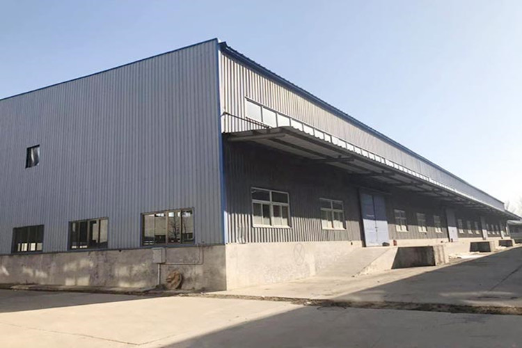 Structure en acier de l'entrep&ocirc;t