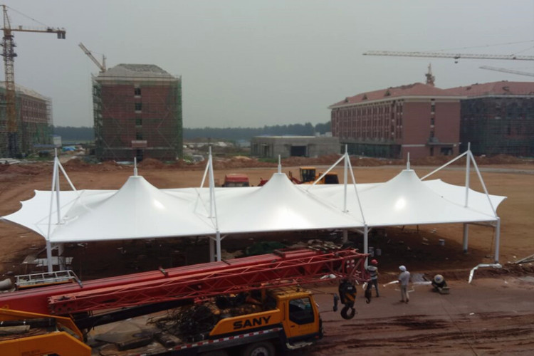 structure &agrave; membrane