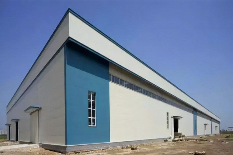 Structure d'acier de l'entrepôt préfabriqué pour la solution de construction industrielle