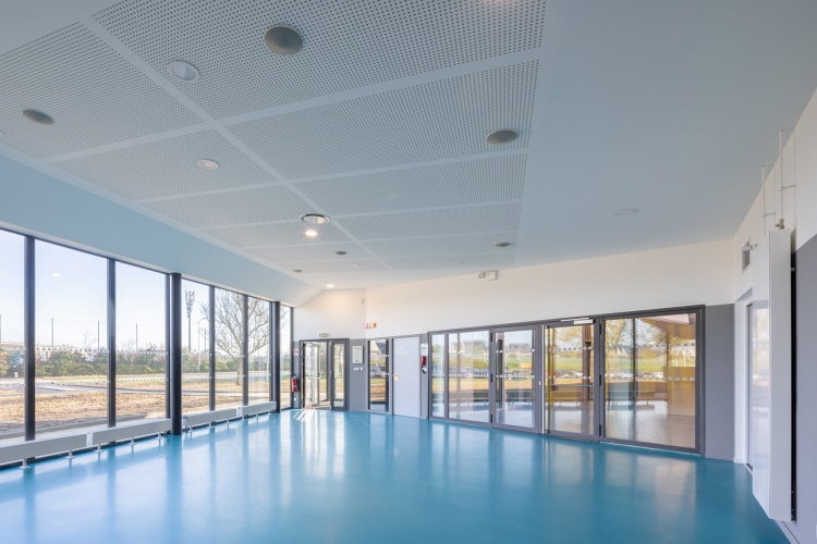 Complexe sportif de r&eacute;novation