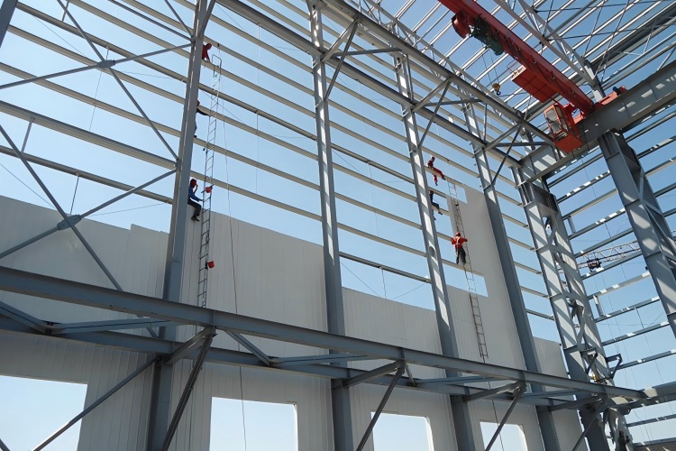 structure en acier d'usine