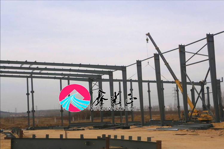 ch&acirc;ssis en acier