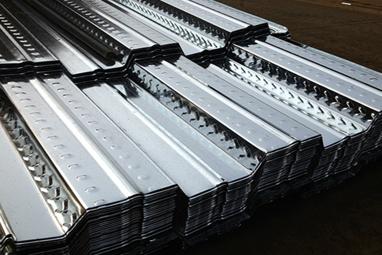 feuille de plancher en acier