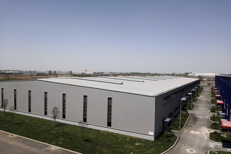 b&acirc;timent d'entrep&ocirc;t industriel