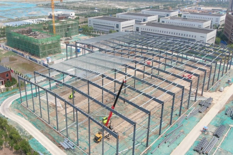 cadre m&eacute;tallique