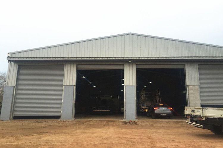 Atelier de r&eacute;paration de voitures