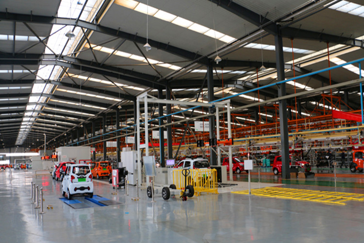 Atelier de structure en acier pour l'usine de production et d'assemblage automobile